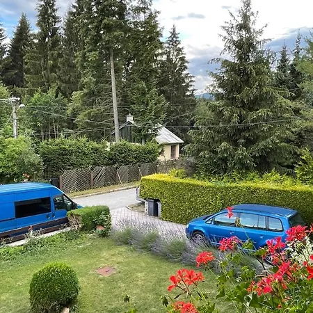 Strane Apartament