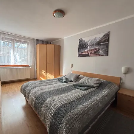 Strane Apartment Martin